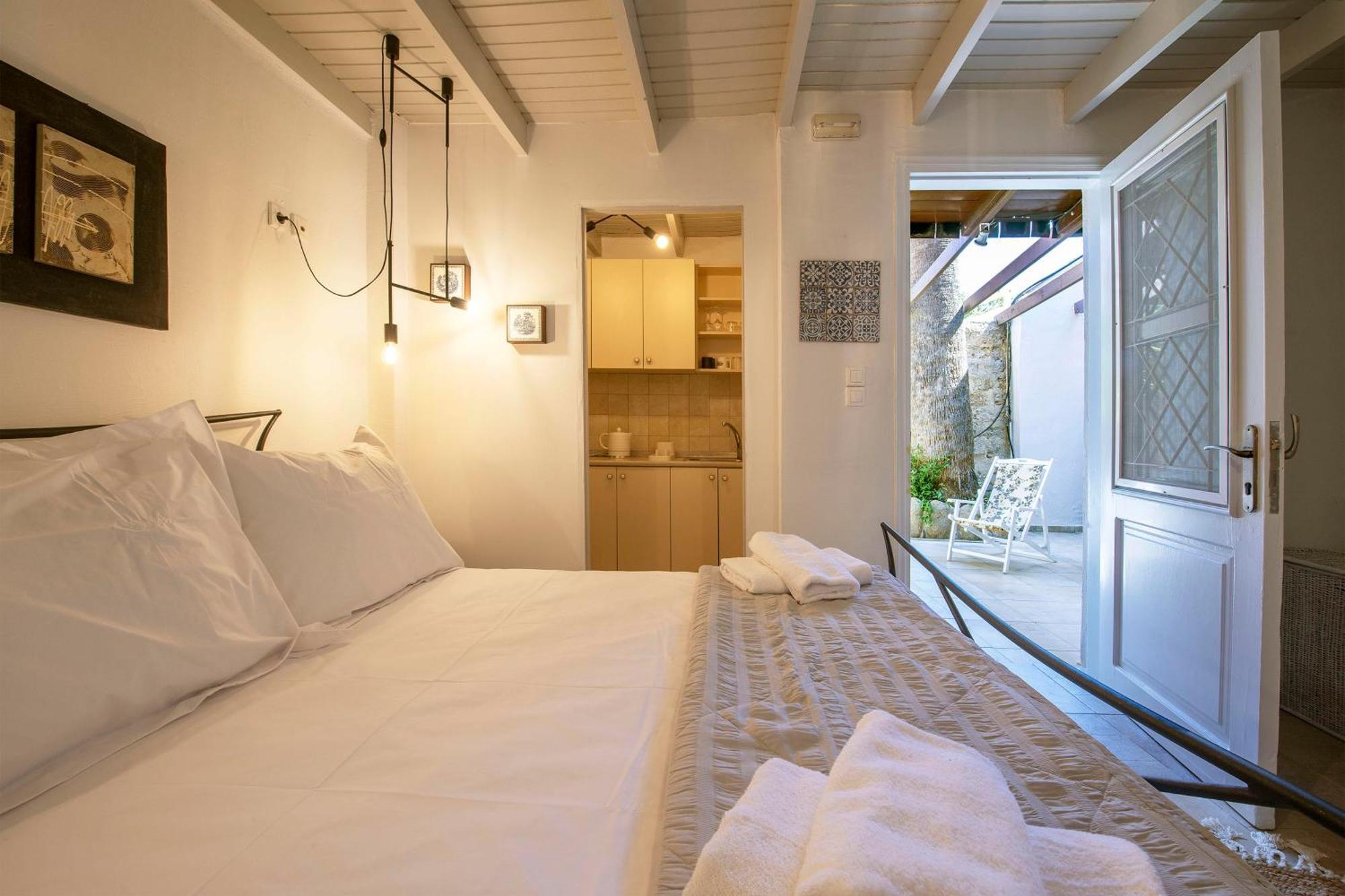 Old Town Corner Luxury Studios Rhodes City Eksteriør billede